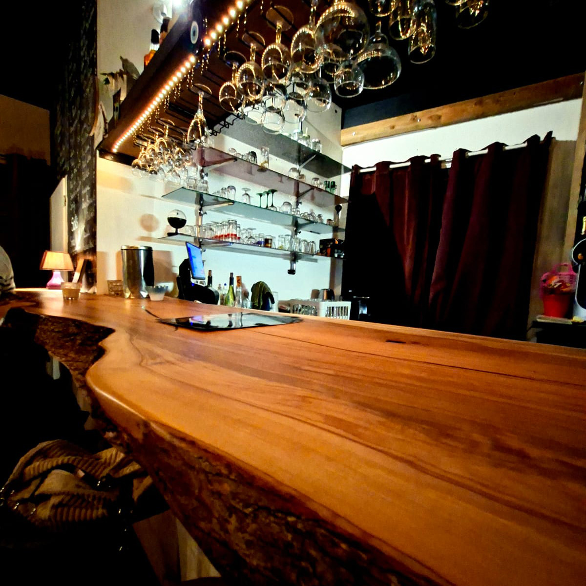plateau du bar du café du pont à Soueich
